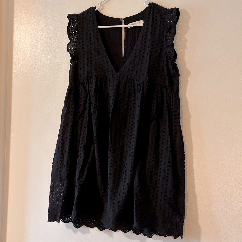 *💛 2 for $30* Black eyelet flutter sleeve dress/romper